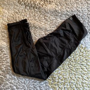 Popflex active leggings (wishing star capri in shiny black)